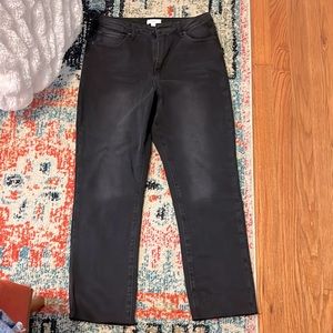 Sz 31 black, slight wash out style mom jeans